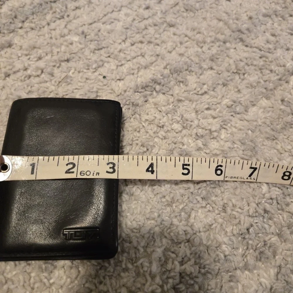 Tumi Wallet Leather Black Bi Fold